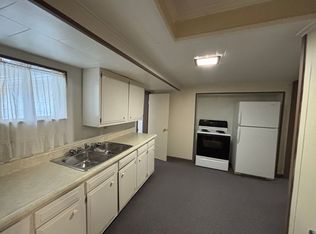 250 Park Ave., Washington, PA 15301