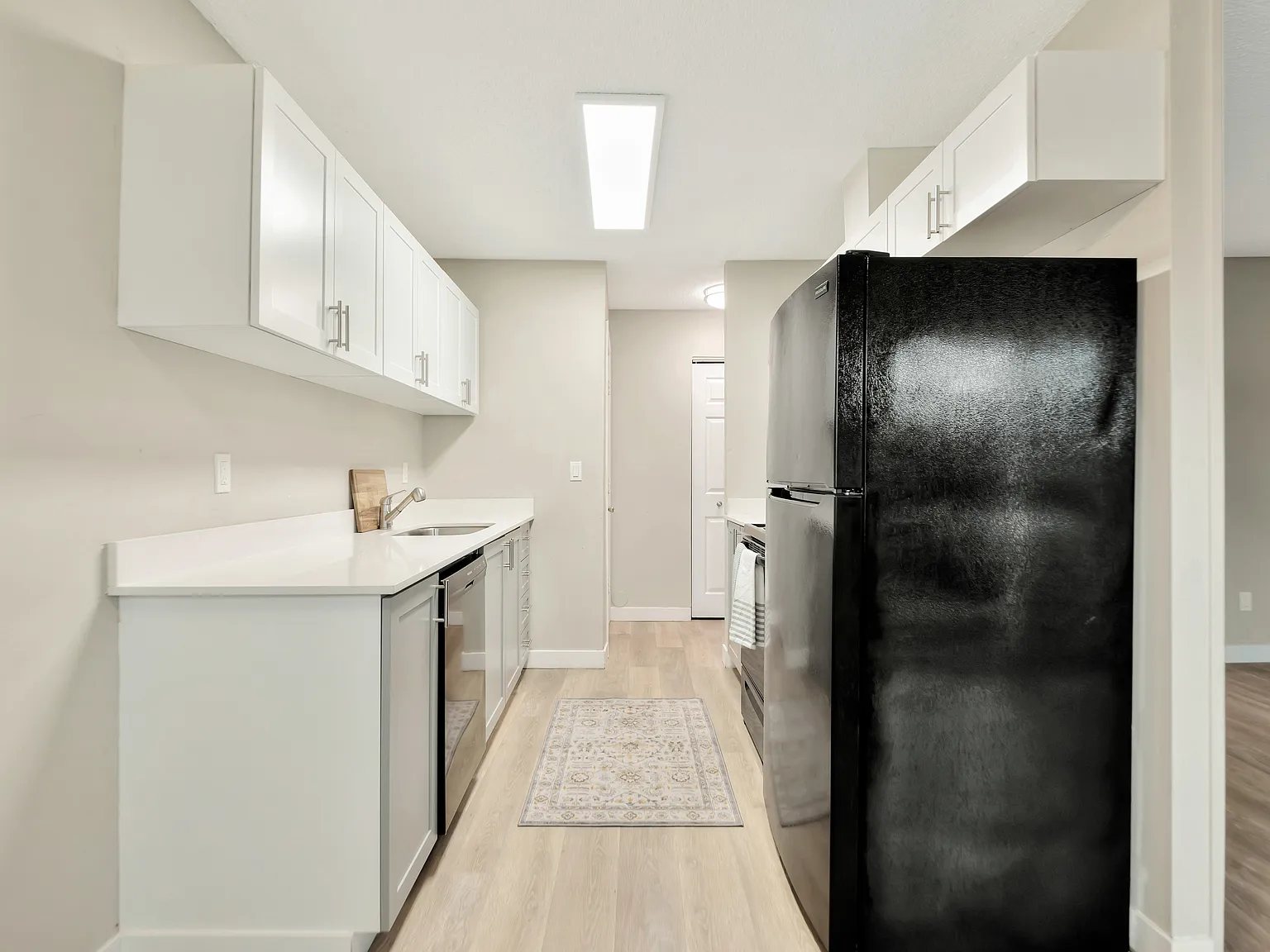 The Nash — Photo 3