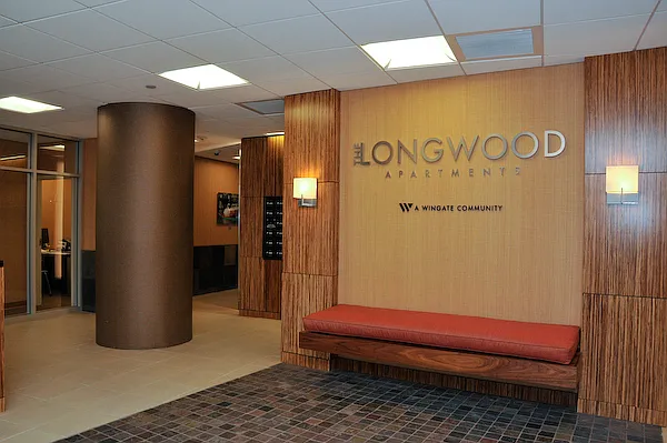 The Longwood — Photo 2
