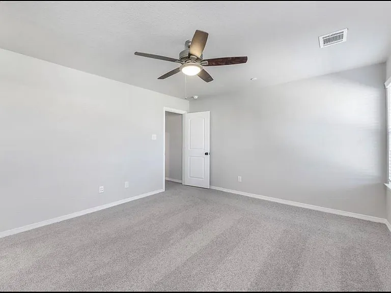 8046 Scanlan Trce — Photo 16