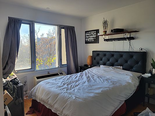 5th image of 630 Metropolitan Ave APT 4B