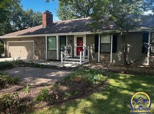 2509 SE Fairfield Ct, Tecumseh, KS 66542