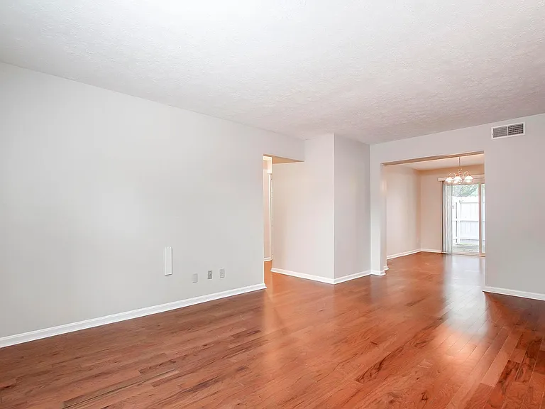 4834 Westport Rd #101 — Photo 19