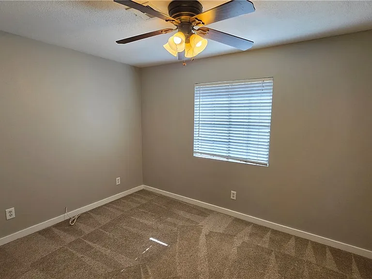 112 Menta Ct — Photo 22