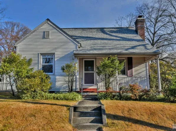 235 Van Emburgh Ave, Ridgewood, NJ 07450