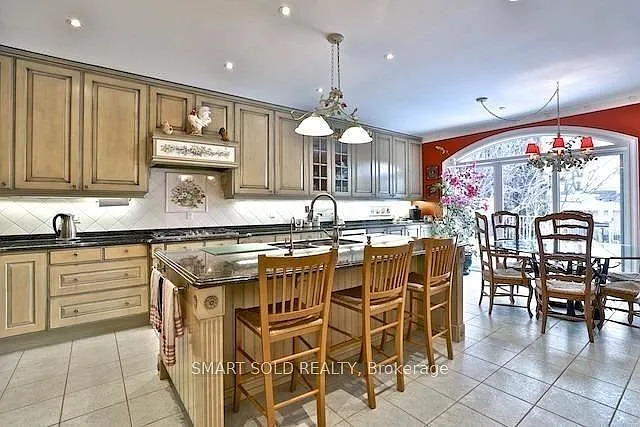 157 Gordon Rd — Photo 6