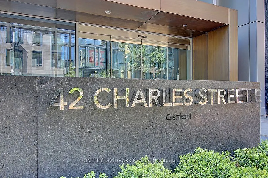 42 Charles St E #2209