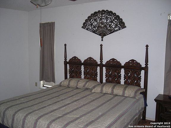 4th image of 13119 Larkabbey St