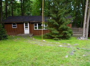 144 Pepperidge Dr, Dingmans Ferry, PA 18328