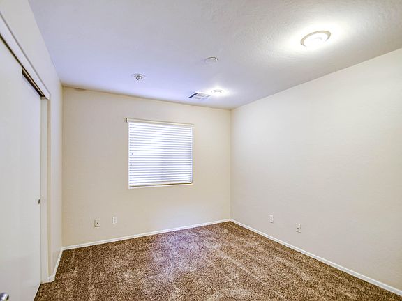 5th image of 41344 N Cambria Dr