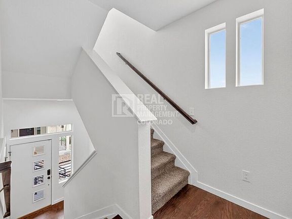 5th image of 3688 Celestial Ave