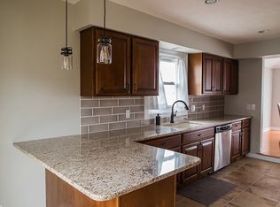 1101 Laramie Cir, Papillion, NE 68046