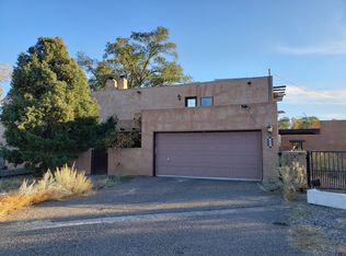 328 Horton Ln NW, Albuquerque, NM 87114