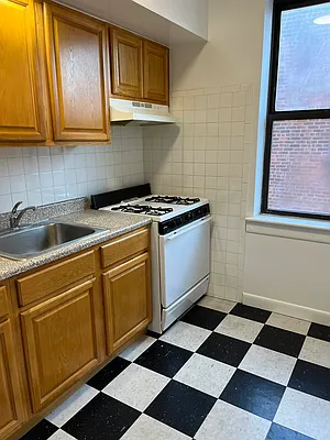 Rented by Triad Management LLC | media 9