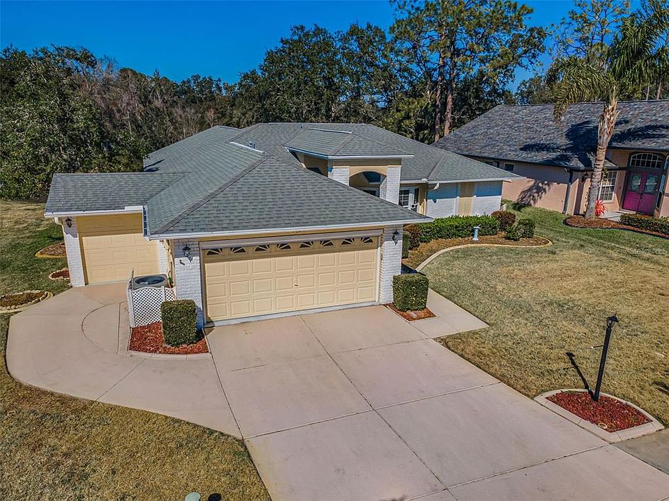 1st image of 9625 Oakwood Hills Ct