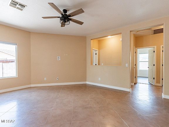 5th image of 3549 E Silver Buckle Pl