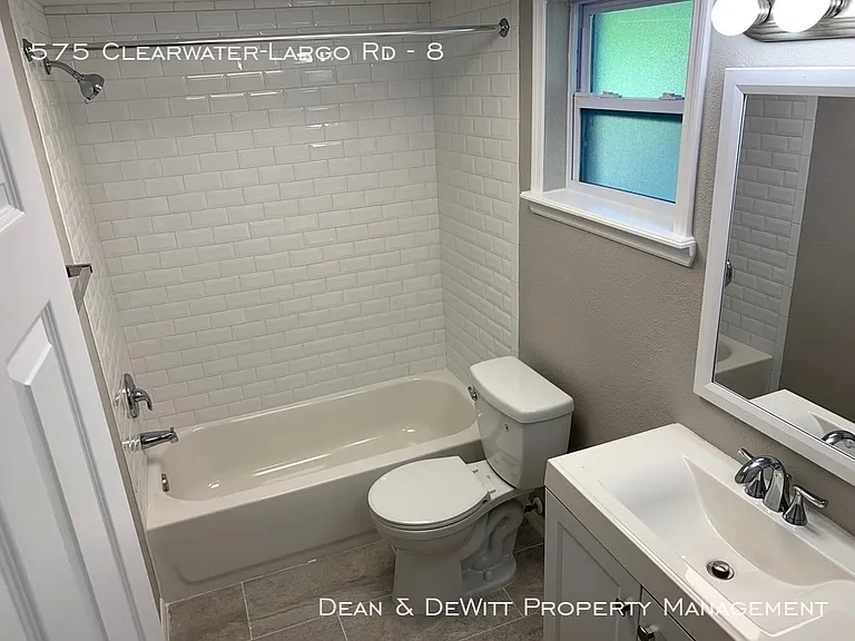 575 Clearwater Largo Rd N #8 — Photo 8