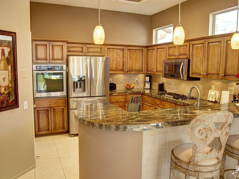 1st image of 78955 Mimosa Dr