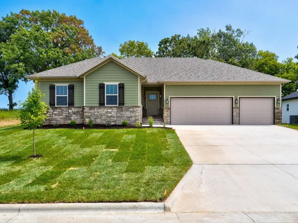 3704 N Marlin Drive, Ozark, MO 65721