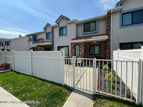2nd image of 29 Shirra Ave