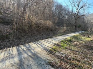 1610 Brices Creek Rd, Flat Lick, KY 40935