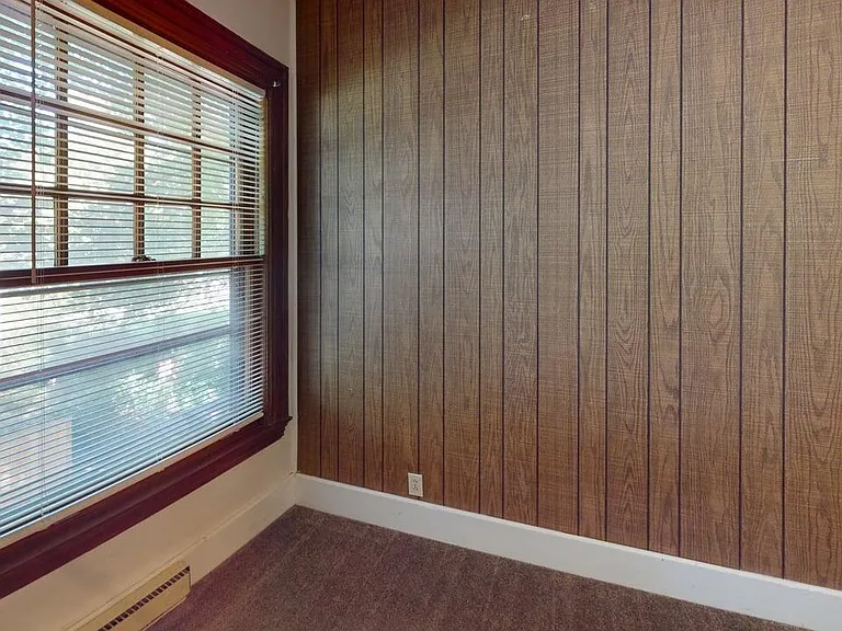 1052 Baldwin Ave — Photo 14