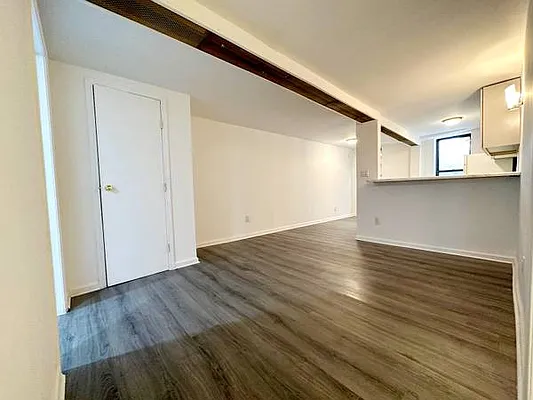 Rented by Brooklyn Property Group LLC | media 17