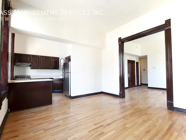 959 W Armitage Ave #2A — Photo 2