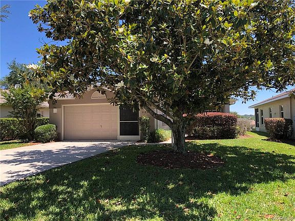 2nd image of 2241 N Brentwood Cir