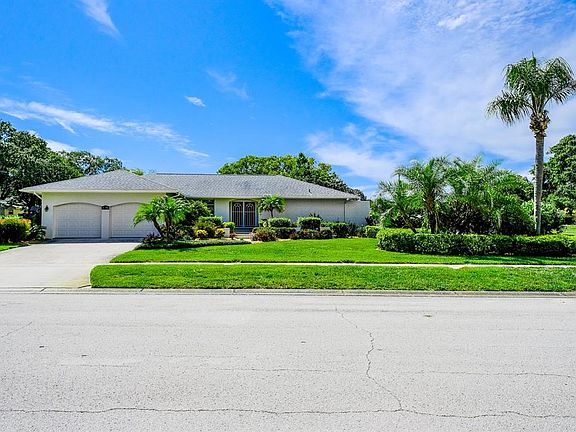 2nd image of 2878 Glen Hollow Dr