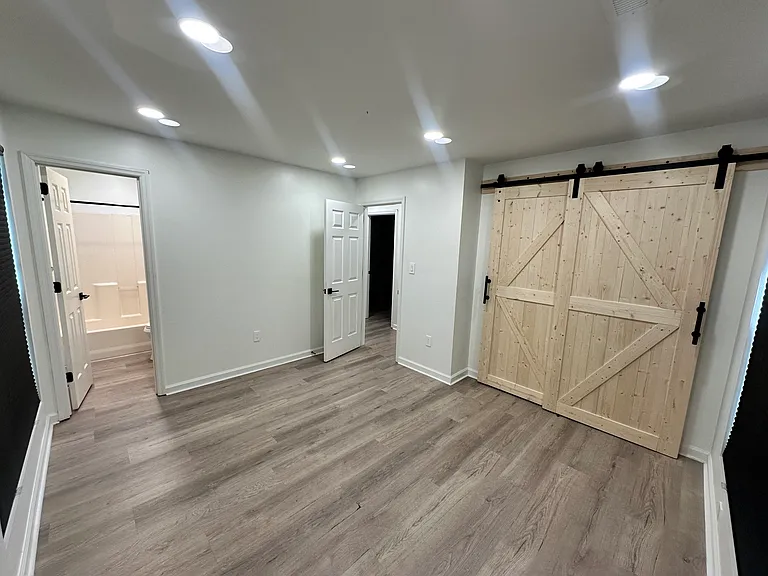 8330 Wild Fig Ln — Photo 12