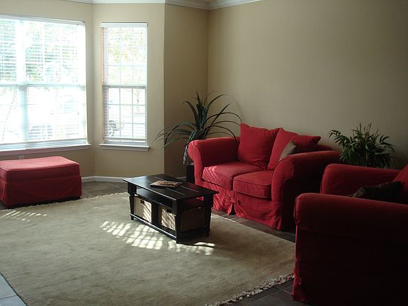 3rd image of 1103 Long Beeches Ave