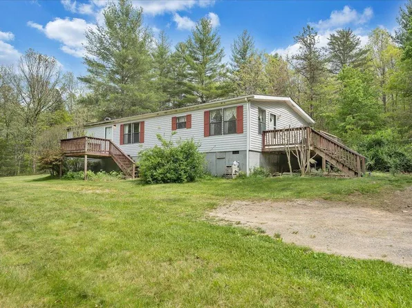 259 Bear Hollow Trl, New Castle, VA 24127