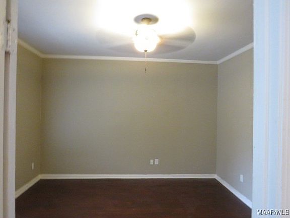 5th image of 1100 Woodward Ave