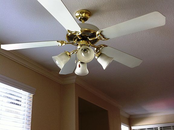 5th image of 12333 Creekview Dr Unit 44