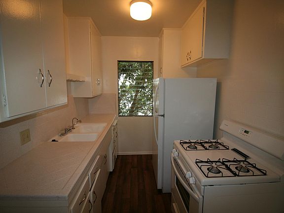 4th image of 1021 N Curson Ave APT 7