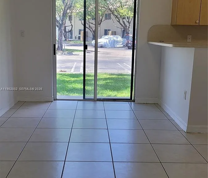 2921 SE 13th Ave #106-48 — Photo 5