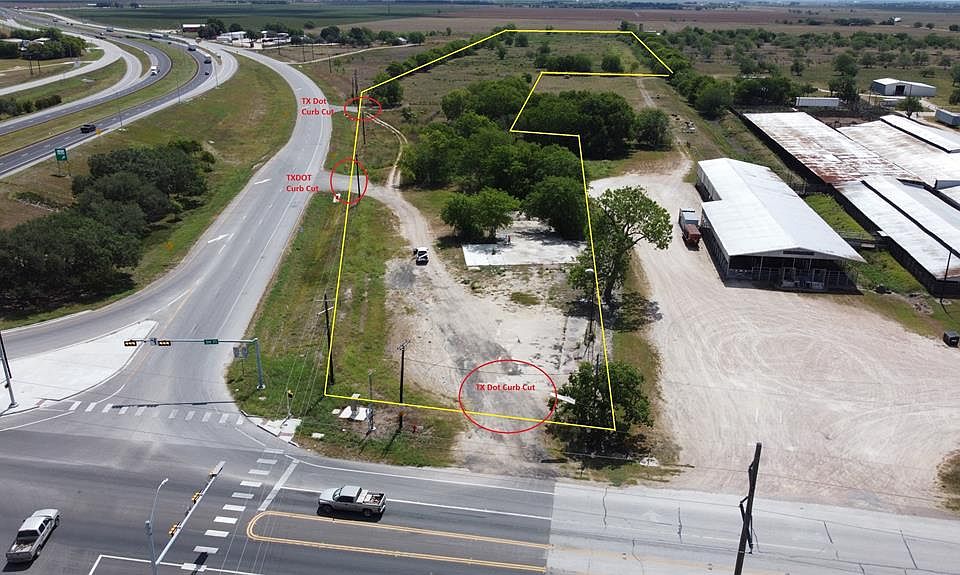 1801 S Mechanic St, El Campo, TX 77437 MLS 71867640 Zillow