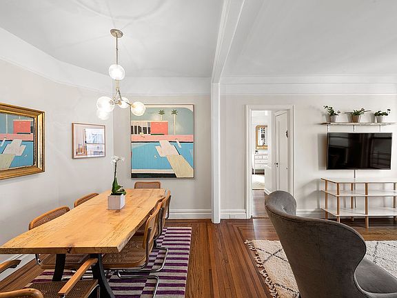 2nd image of 150 E 93rd St APT 8A