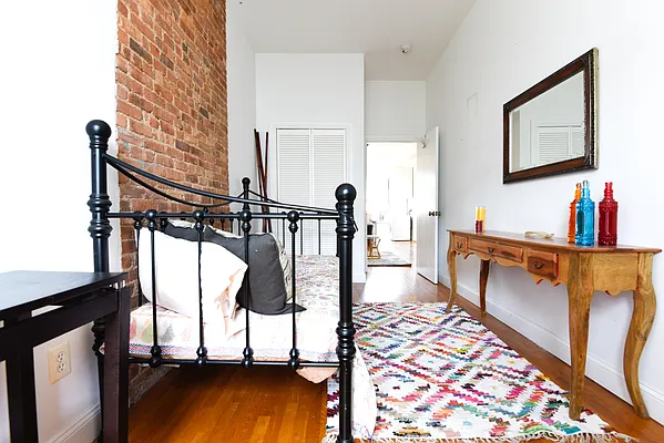 Rented by Brick&Mortar | media 8