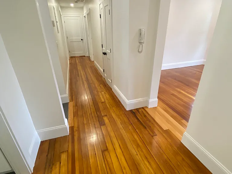 234 Calumet St #1 — Photo 3