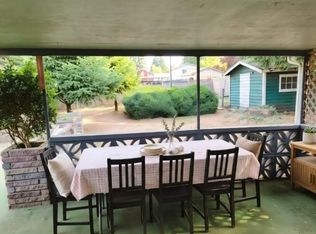 12871 104th Ave #7, Surrey, BC V3T 1T3