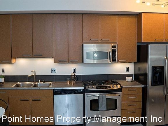 3rd image of 1414 12th Ave Unit 517