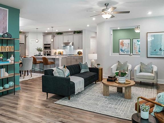 The Rosebay - Family Room