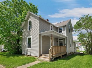 1243 E Walnut St, Lancaster, OH 43130