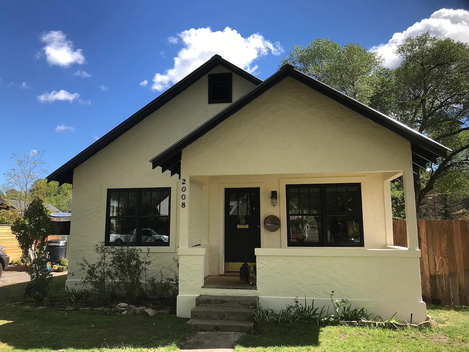 2 bed, 858 sqft, $2,750 — Photo 1