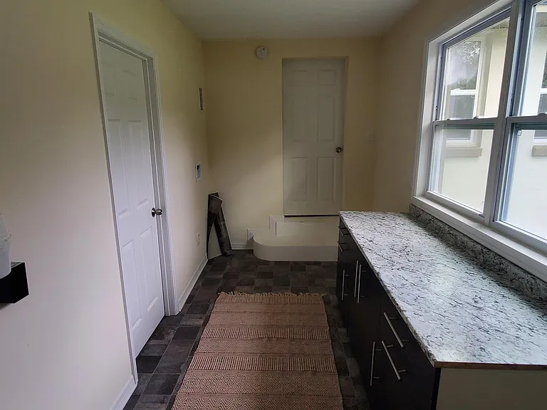 854 Allison St — Photo 13