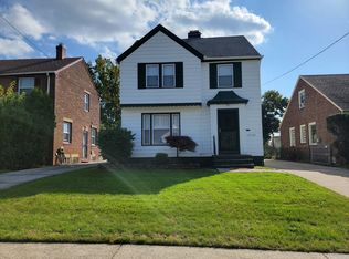 16308 Throckley Ave, Cleveland, OH