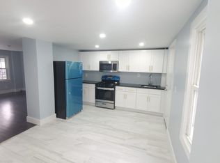 230 Lembeck Ave #1E, Jersey City, NJ 07305