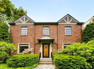 366 Kent St, Brookline, MA 02446